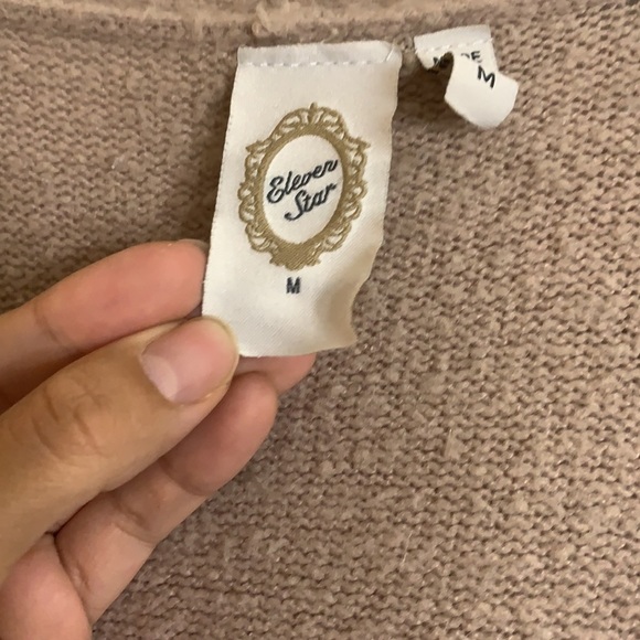 Blush pink fuzzy cardigan - Picture 3 of 4